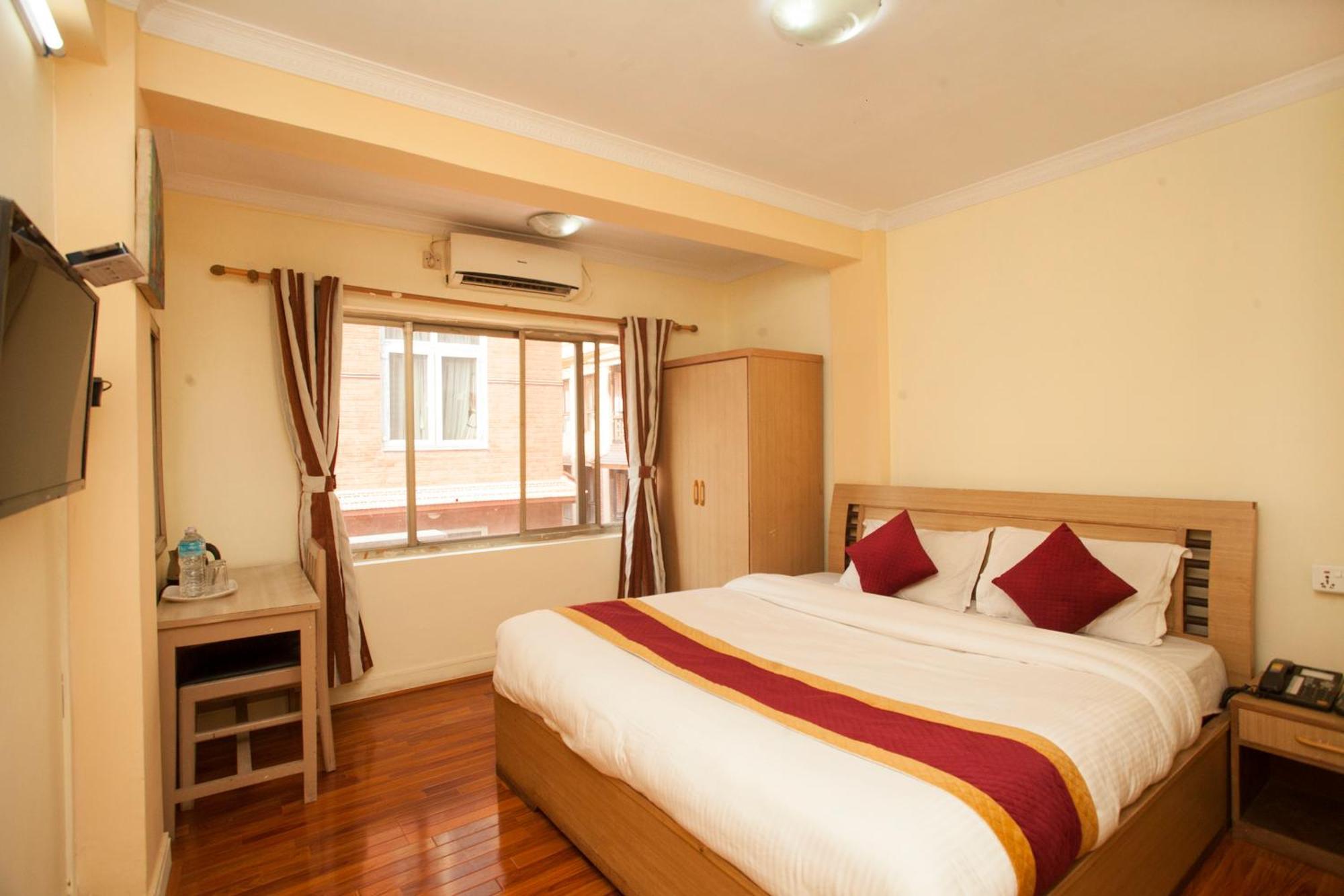 Hotel Mountain Gateway Katmandou Extérieur photo