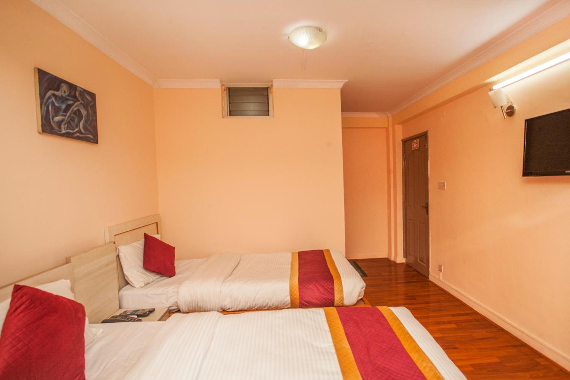 Hotel Mountain Gateway Katmandou Extérieur photo