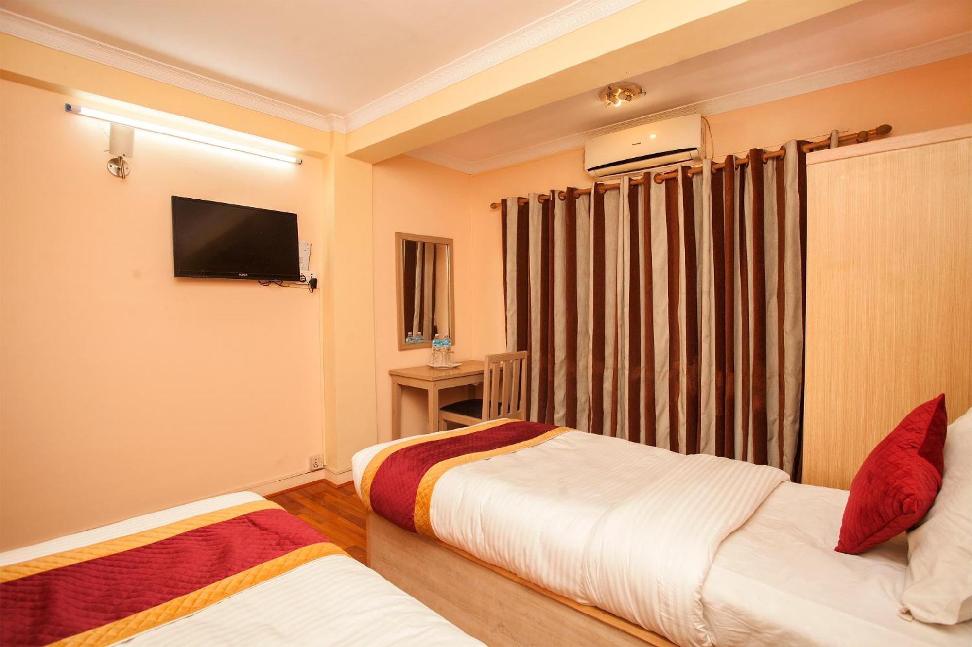 Hotel Mountain Gateway Katmandou Extérieur photo