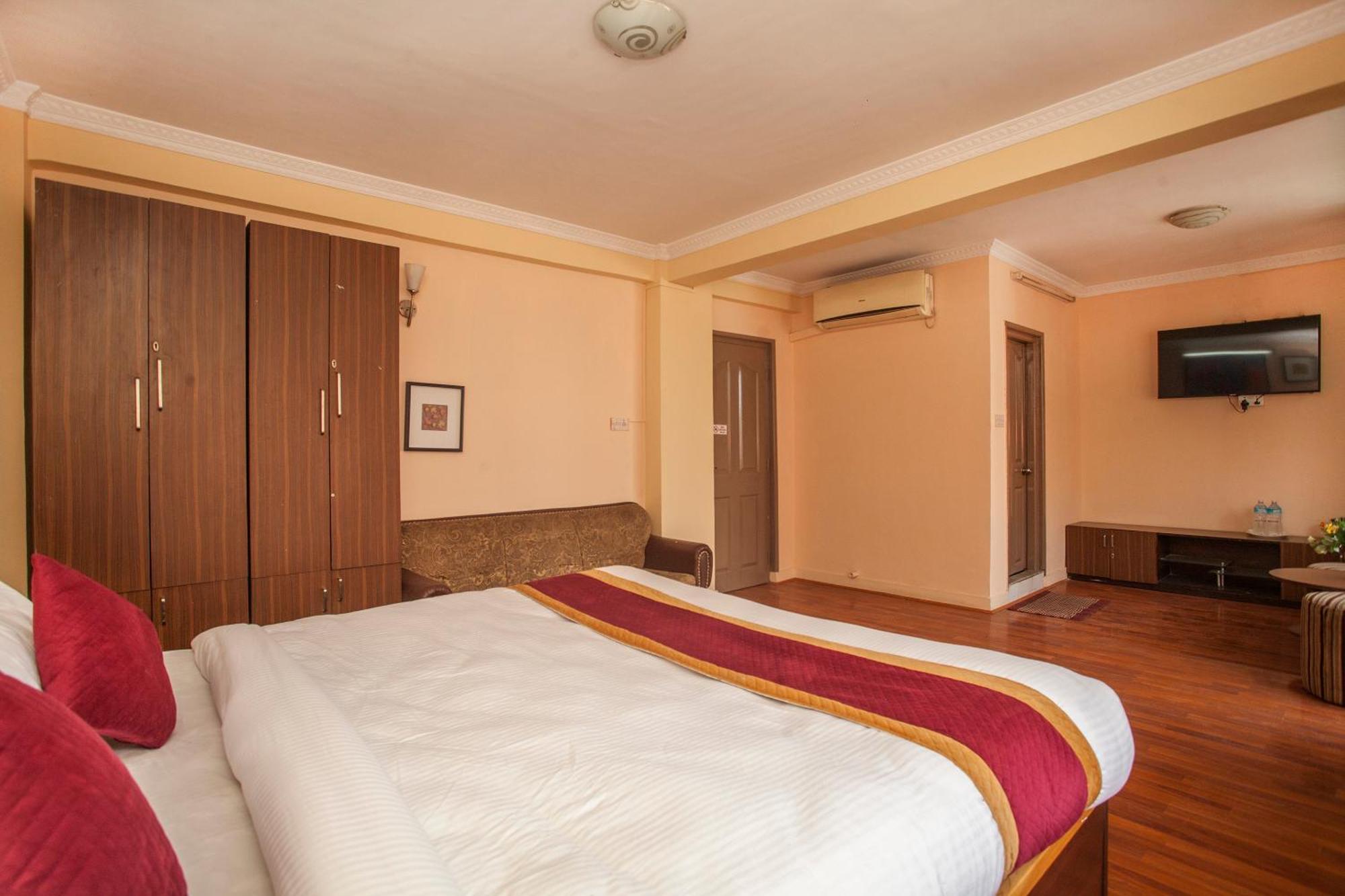 Hotel Mountain Gateway Katmandou Extérieur photo