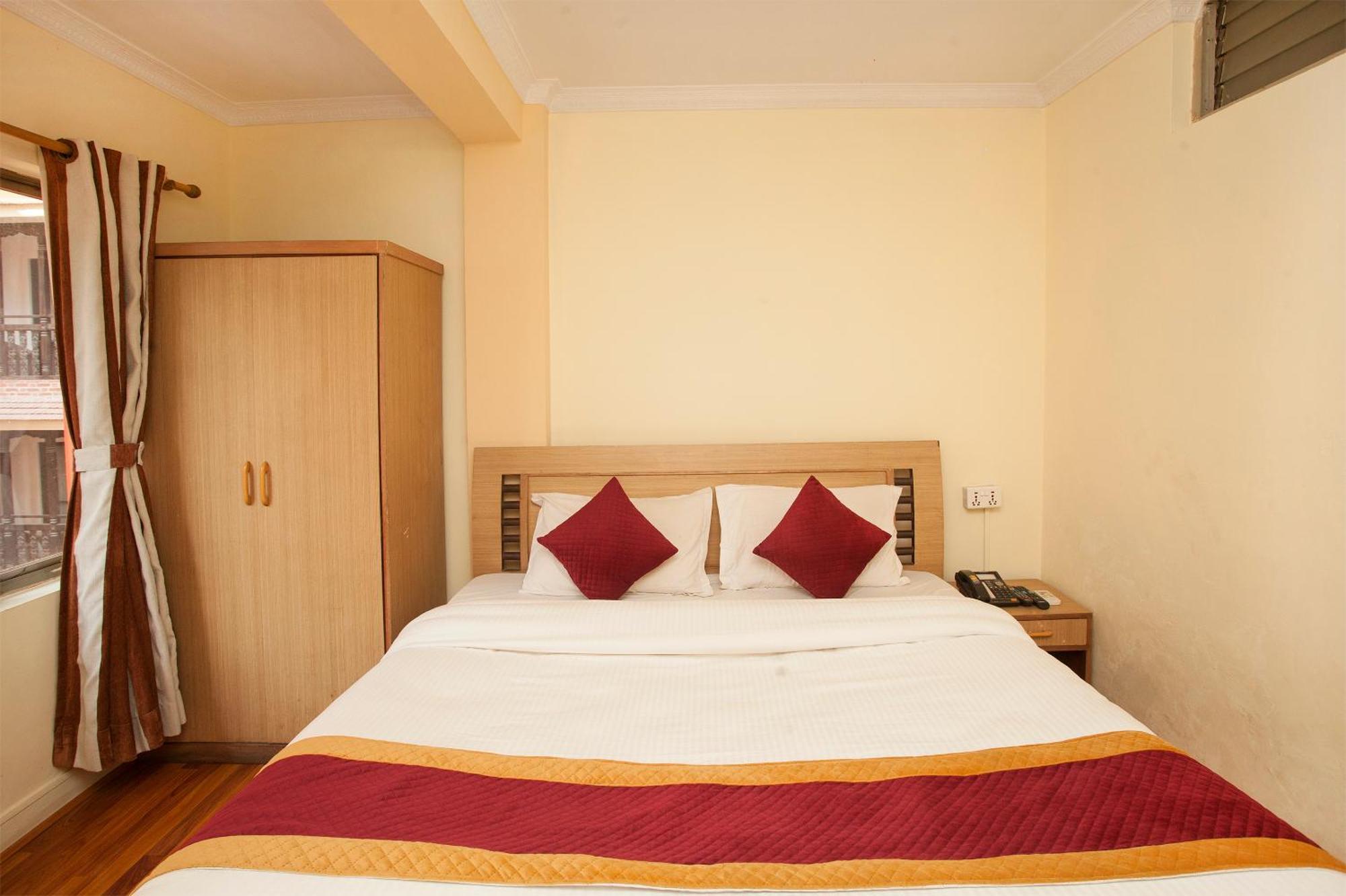 Hotel Mountain Gateway Katmandou Extérieur photo