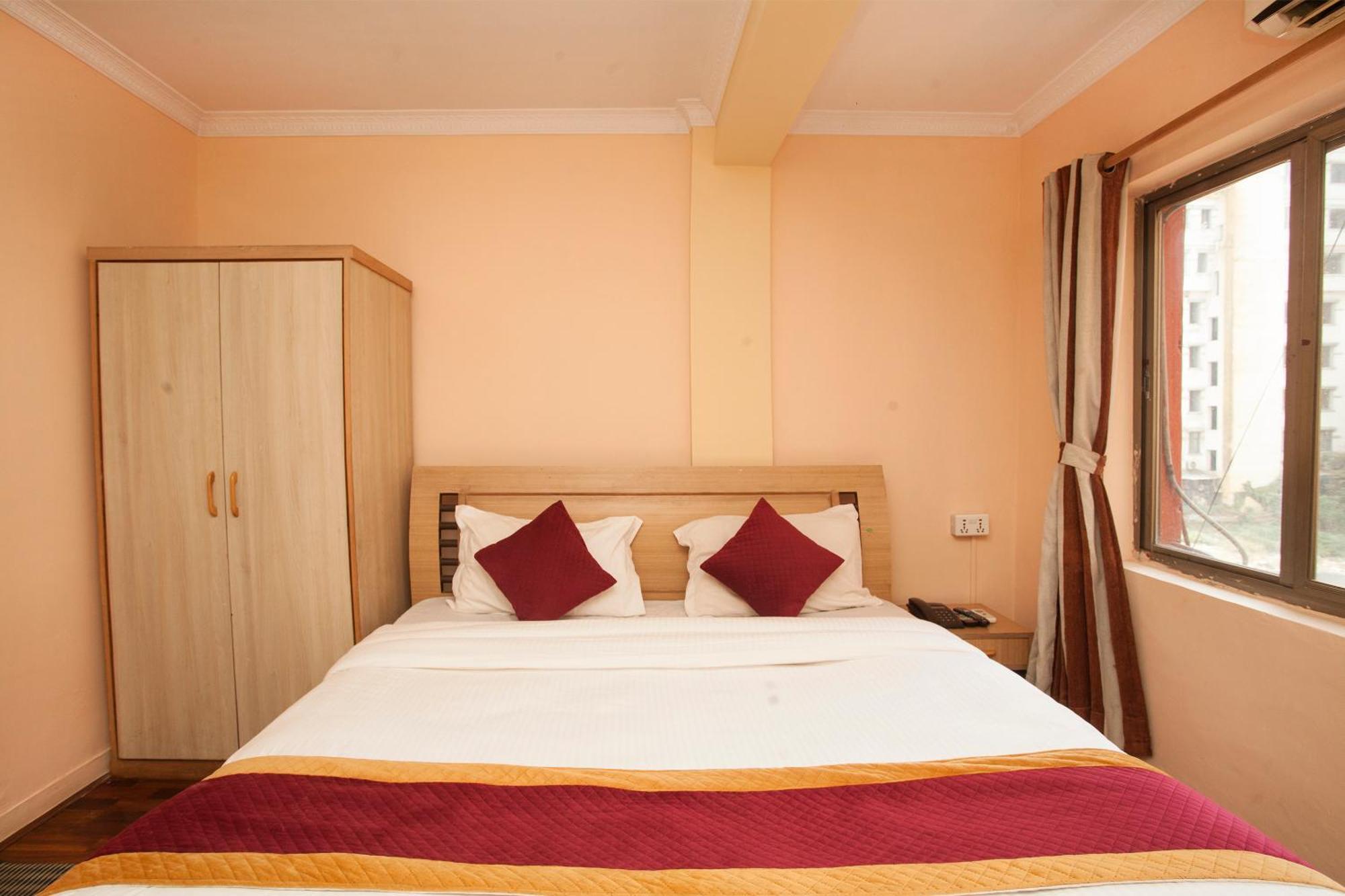 Hotel Mountain Gateway Katmandou Extérieur photo