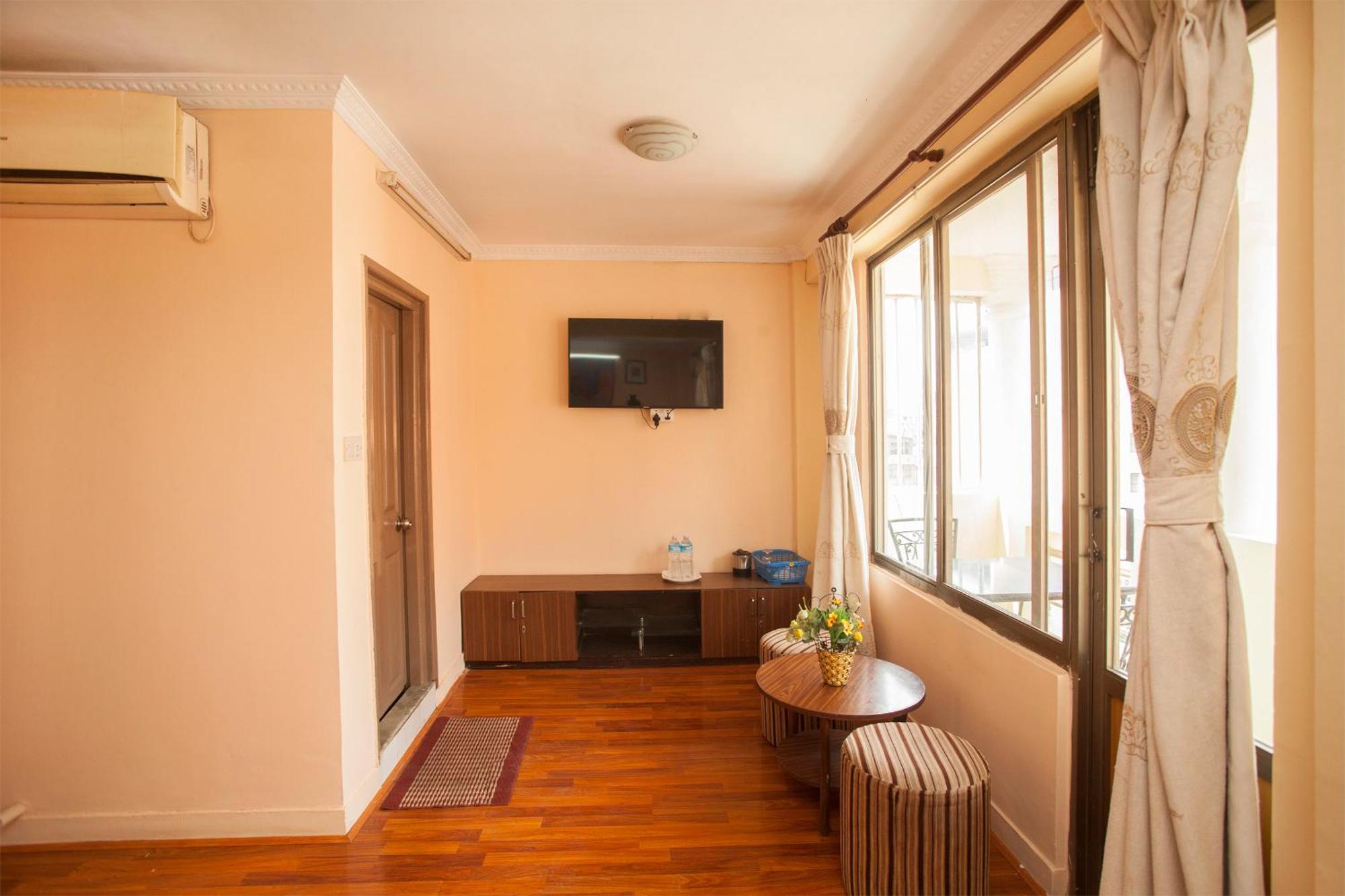 Hotel Mountain Gateway Katmandou Extérieur photo