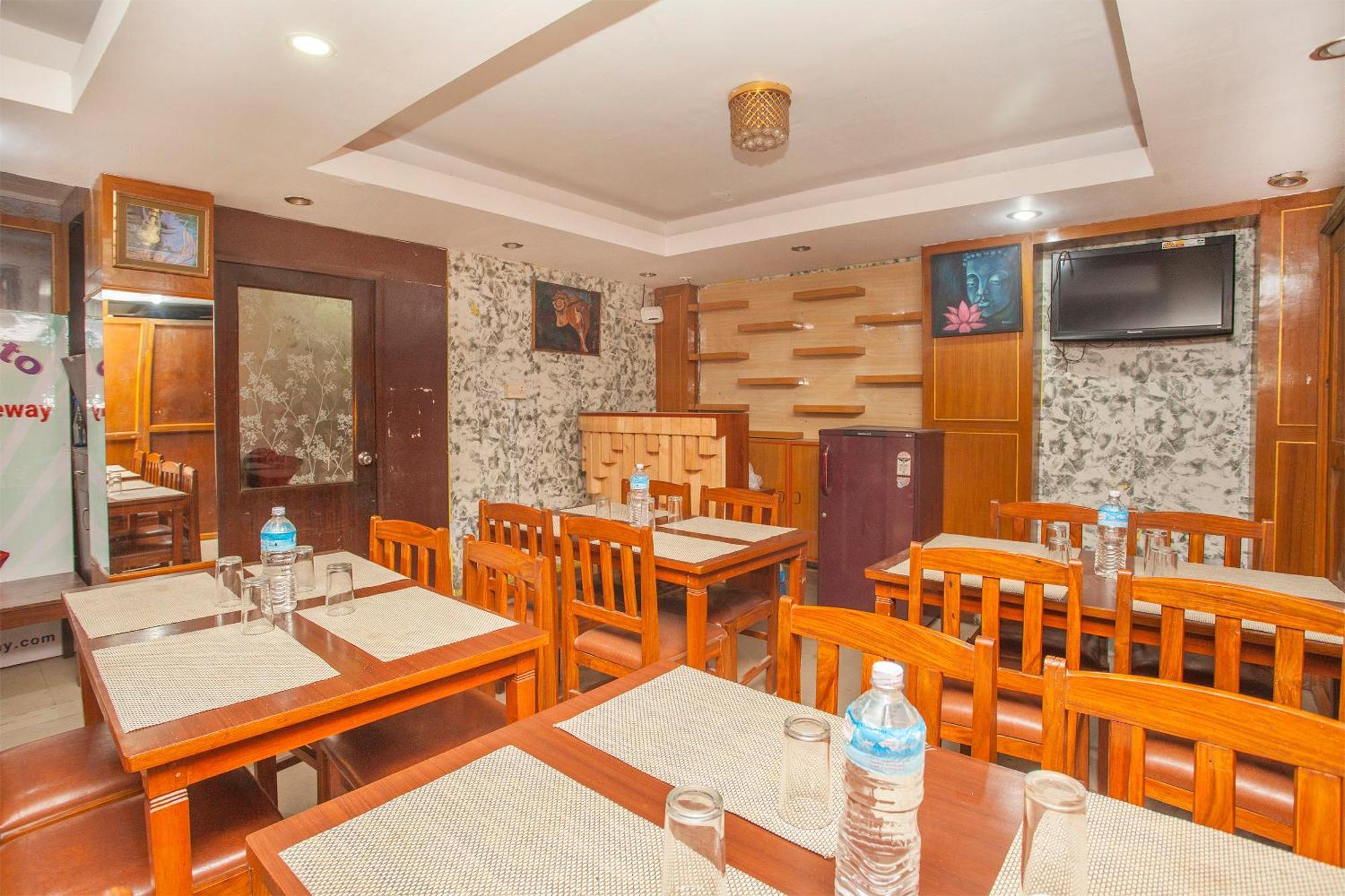 Hotel Mountain Gateway Katmandou Extérieur photo