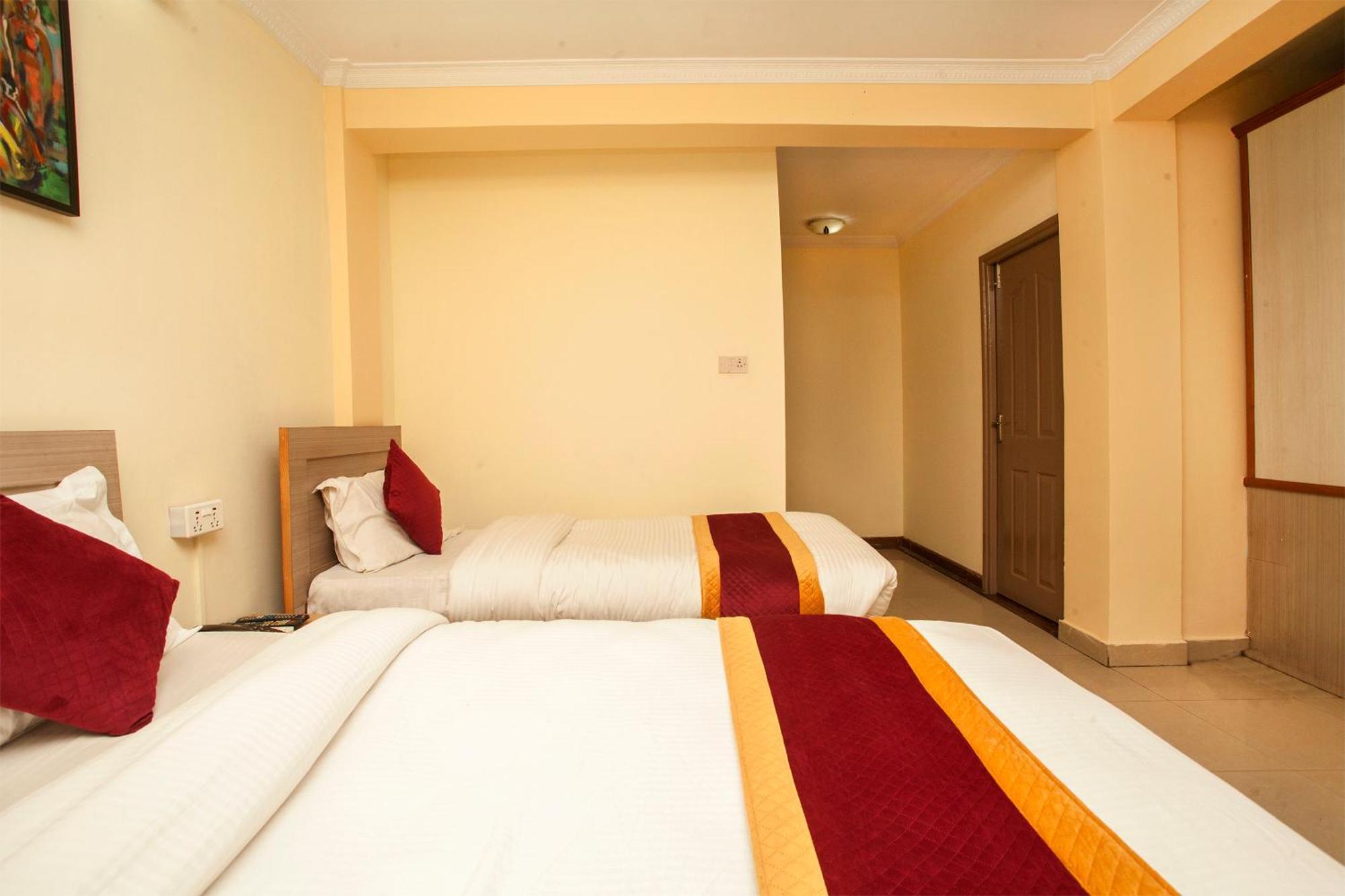 Hotel Mountain Gateway Katmandou Extérieur photo