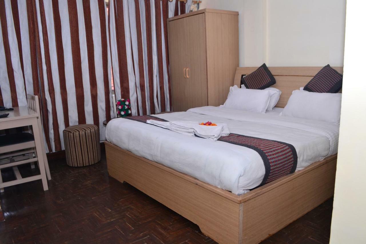 Hotel Mountain Gateway Katmandou Extérieur photo